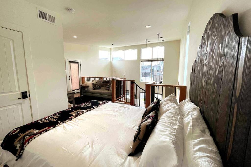 Brand New Upscale Home- Best Location! Whitefish Dış mekan fotoğraf