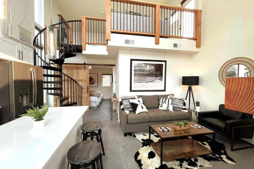 Brand New Upscale Home- Best Location! Whitefish Dış mekan fotoğraf