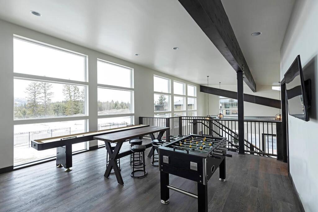 Brand New Upscale Home- Best Location! Whitefish Dış mekan fotoğraf